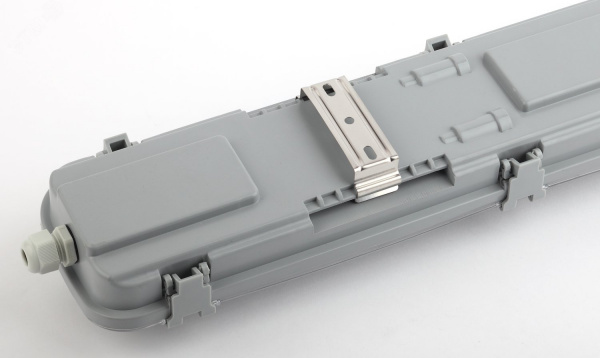 Светильник светодиодный под лампу Т8 SPP-101-0-002-150 Св-к IP65 T8 G13 1500мм (8/144)