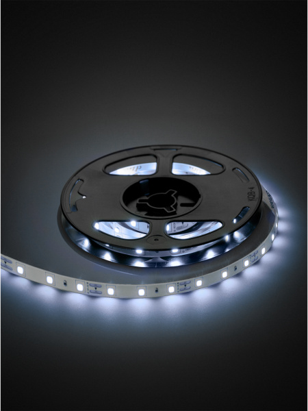 Комплект светодиодной ленты SMD2835-60 LED/м-12 В-4,8 Вт/м-IP20-6000 К (1 м), 6 Вт TDM