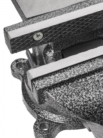 Тиски слесарные, поворотные, c наковальней, 150 мм, "Рубин", TDM