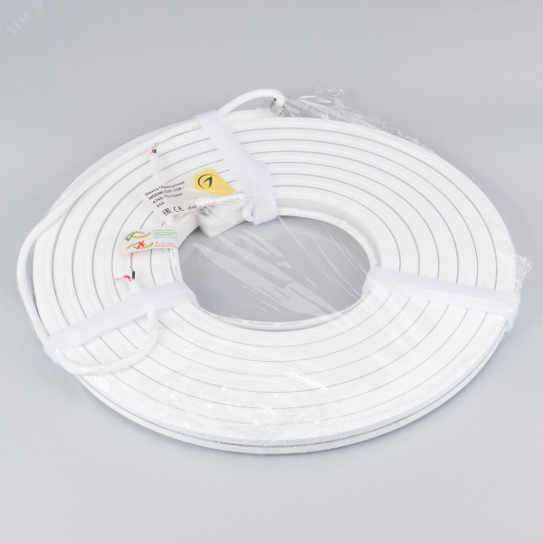 Лента герметичная MOONLIGHT-TOP-A140-13x12мм 24V Warm3000 9.6 W/m, IP67, 2835, 5м 9.6 Вт/м, IP67