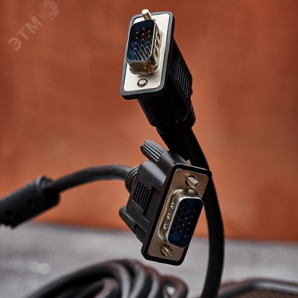 Шнур VGA - VGA с ферритами, 3м., черный