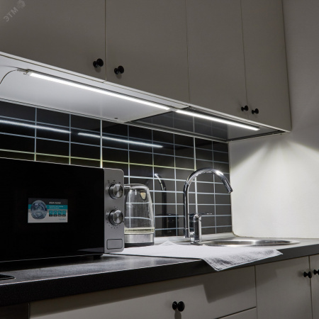 Светильники светодиодные для мебели UЛм-F45-2x6W/4500K IP20 SILVER набор из 2-х шт Механический выключатель 600х25х8мм 2х500Лм