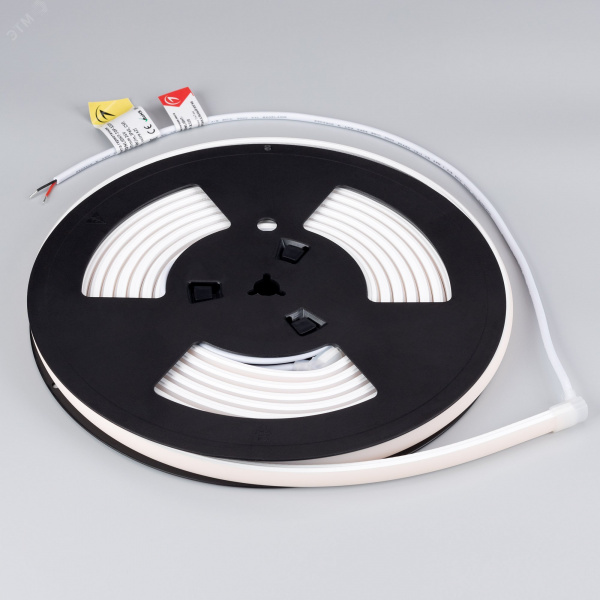 Лента герметичная MOONLIGHT-TOP-X320-11x7mm 24V Warm2700 10 W/m, IP65, CSP, 5m, wire x2, силикон