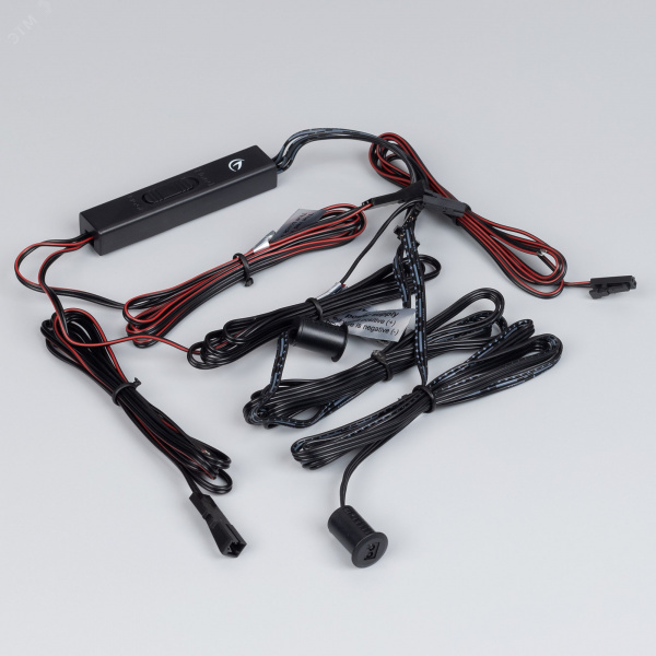 ИК-датчик SR-PRIME-RECESSED-IRD/H-R11-BK 12-24V, 48-96W, DOOR/HAND, IP20 пластик, 2 года