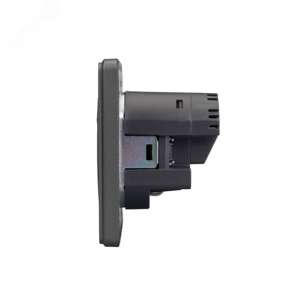 Розетка ROUND одинарная с/з скрытой установки з/ш 16А с USB A+C быстрой зарядки 5В/3А механизм титан