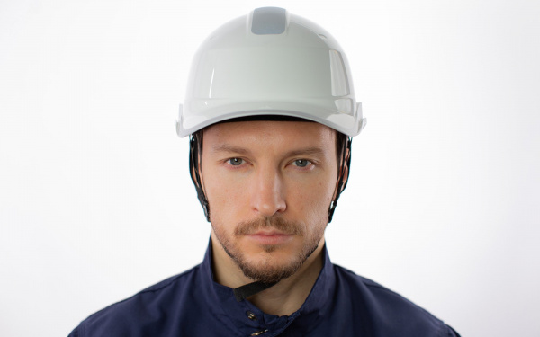 Защитная каска BASEBALL DIAMOND V UP из ABS белая с храповым механизмом
