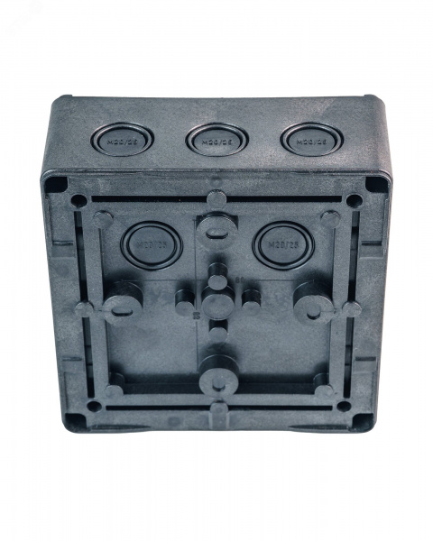 Коробка распределительная Extherm JB-100-BL       140*140*76 мм IP 66, черная, в комплекте с        клеммным рядом 10х10 кв.мм., 76А