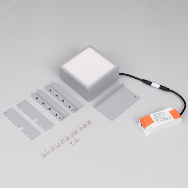 Светильник DL-GRIGLIATO-S90x90-12W Day4000 GR 90 deg 230 IP40 металл 5 лет