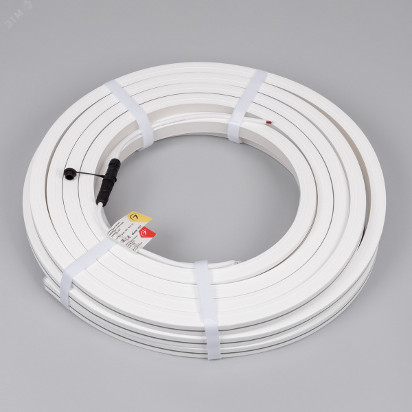 Лента герметичная MOONLIGHT-TOP-X280-20x20mm 24V Day4000 10 W/m, IP67, 15m, wire x1, вывод боковой, 5 лет