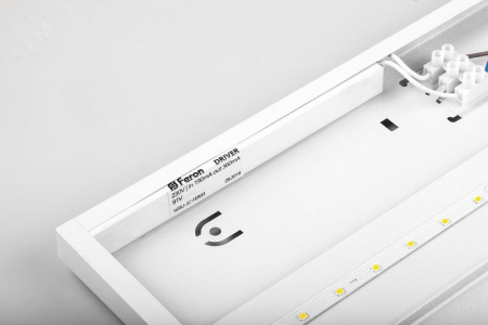 Светильник светодиодный ДВО-72w 595х595х19 4000K 6500Лм призма IP40