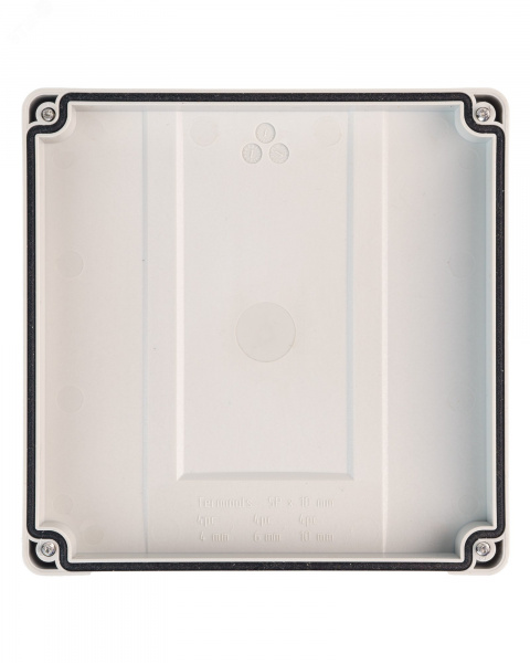 Коробка распределительная Extherm JB-100-GR       140*140*76 мм IP 66, серая, в комплекте с клеммнымрядом 10х10 кв.мм., 76А