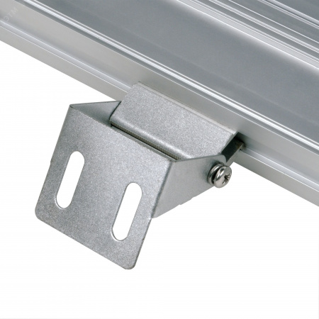 Прожектор светодиодный линейный ULF-L52-36W/2700K/L100 220V IP65 SILVER 1000мм Теплый белый свет 2700К 3200 Лм Алюминий