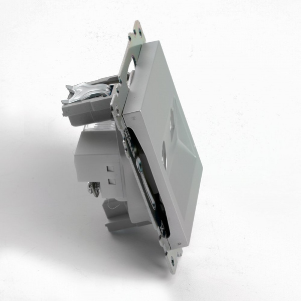 Розетка TV + компьютерная RJ-45 (механизм) серия Катрин серебро STEKKER