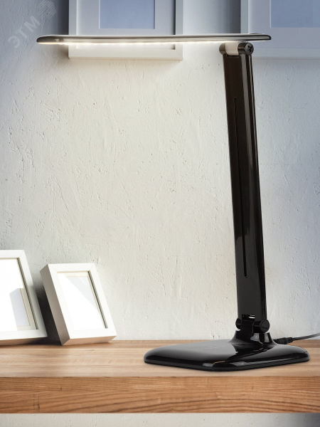 Светильник настольный светодиодный черный NLED-462-10W-BK