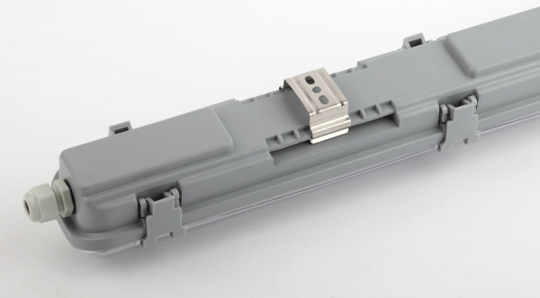 Светильник светодиодный под лампу Т8 SPP-101-0-001-060 Св-к IP65 T8 G13 600мм